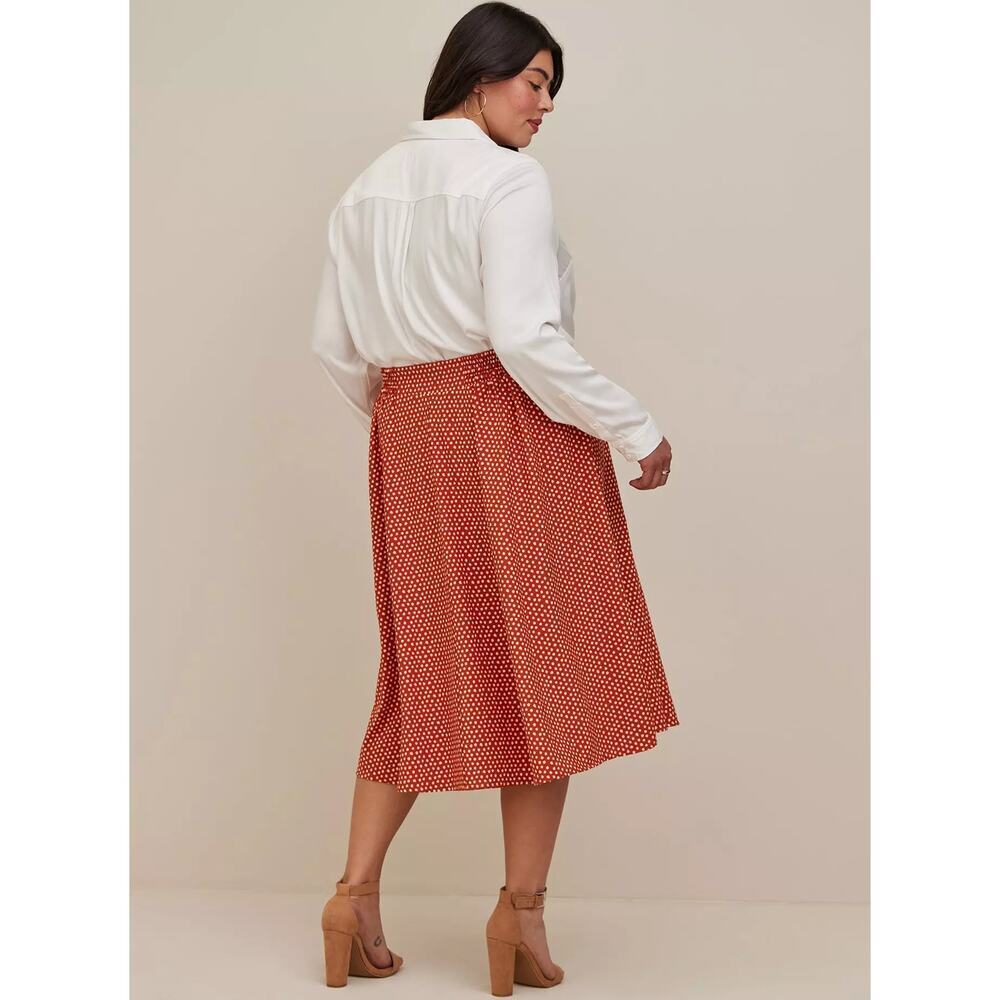 Torrid Midi Studio Refined Crepe Skirt Cinnamon Size 2X NWT - Picture 3 of 10